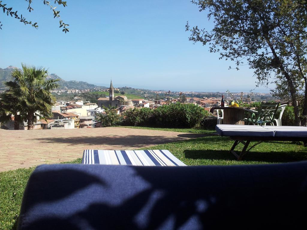 Casa Vacanza Cicirello Giardini Naxos Ruang foto