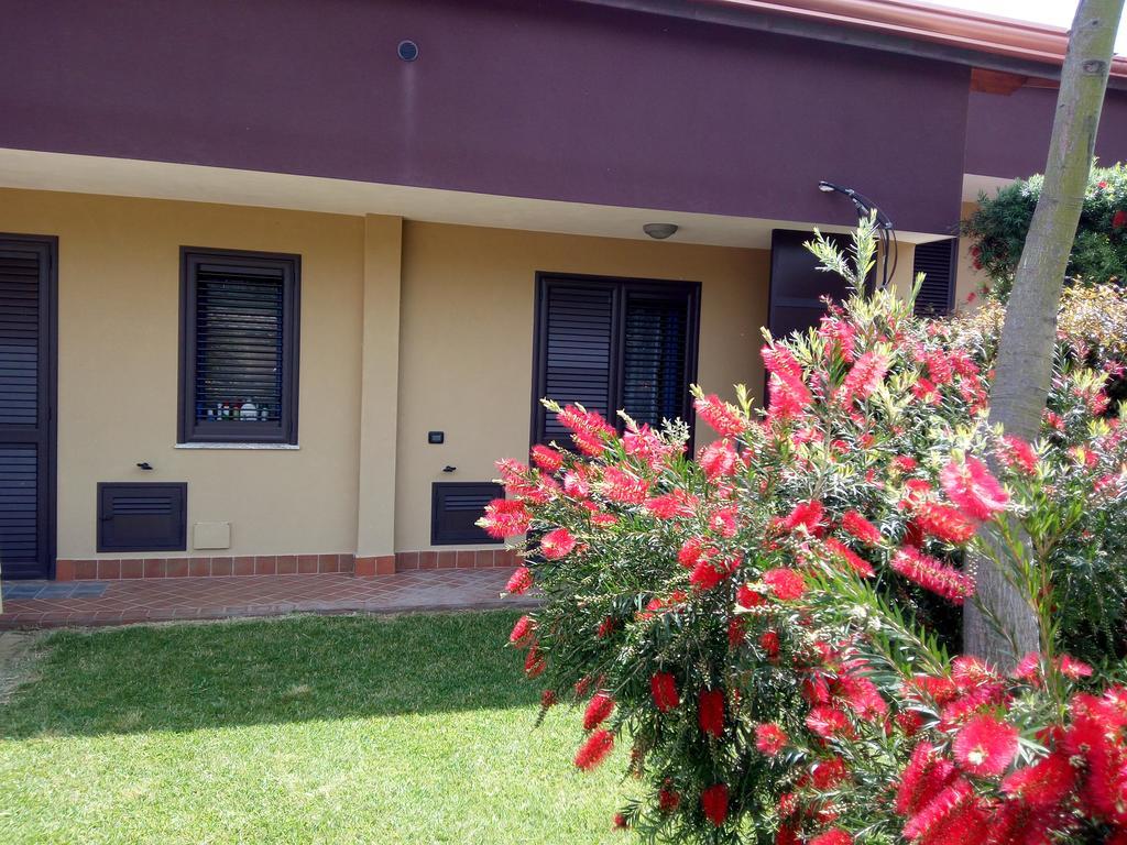 Casa Vacanza Cicirello Giardini Naxos Bagian luar foto